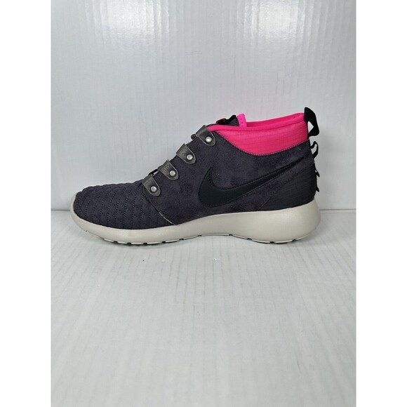 Size 9 Men’s Nike Roshe Run Sneakerboot Shoe Sneaker Navy Pink 615601-006 NEW